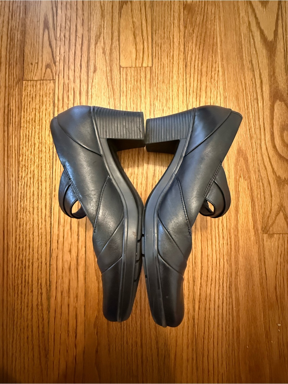 Clarks Black Mary Jane Block Heel Shoes - Picture 6 of 7